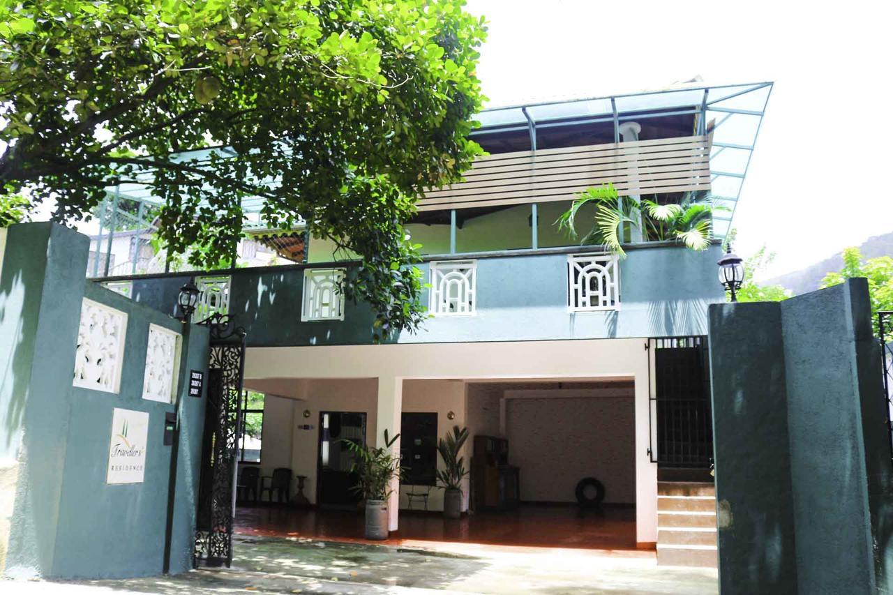 Yoho Travellers Residence 康提 外观 照片